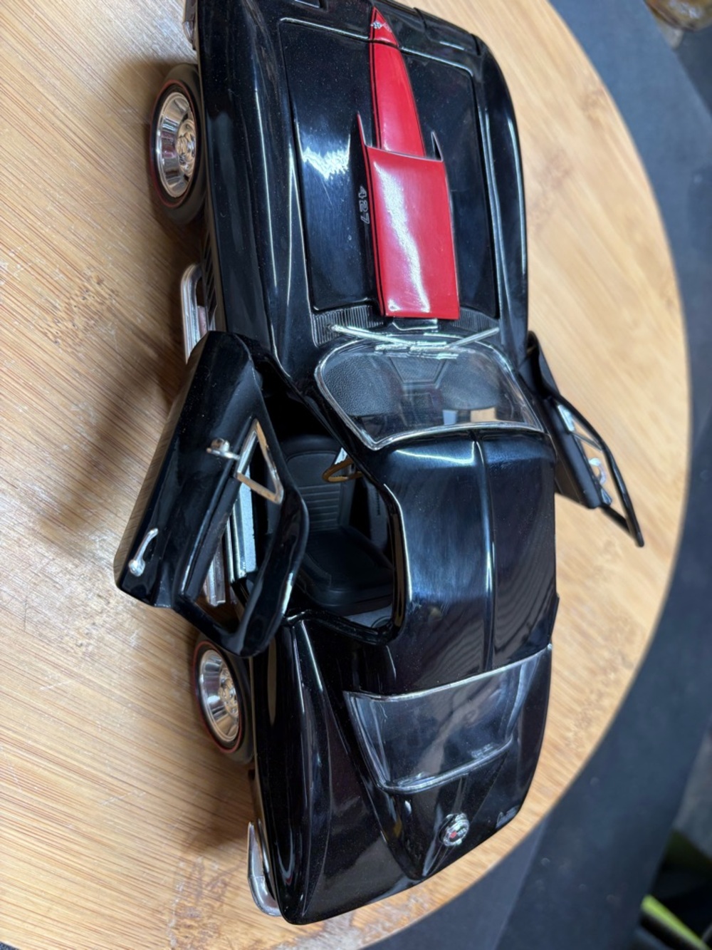 Black Classic Muscle Car Model with Red Hood Accent 1963 427 car